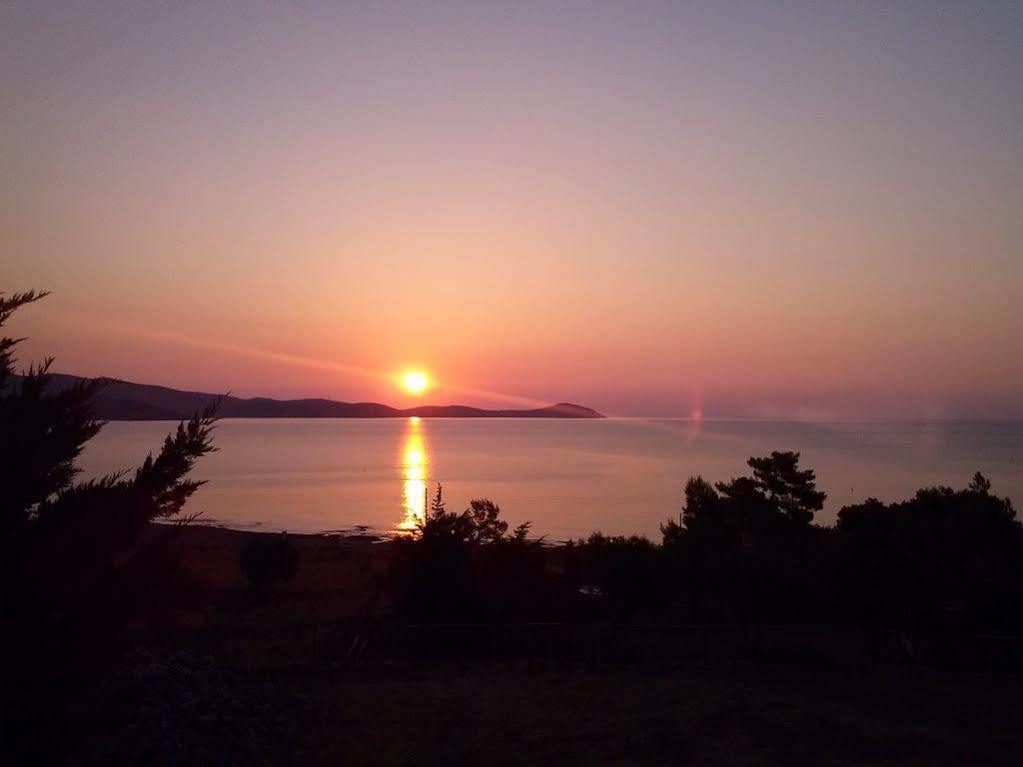 Iliopetro Otel Monemvasía Dış mekan fotoğraf