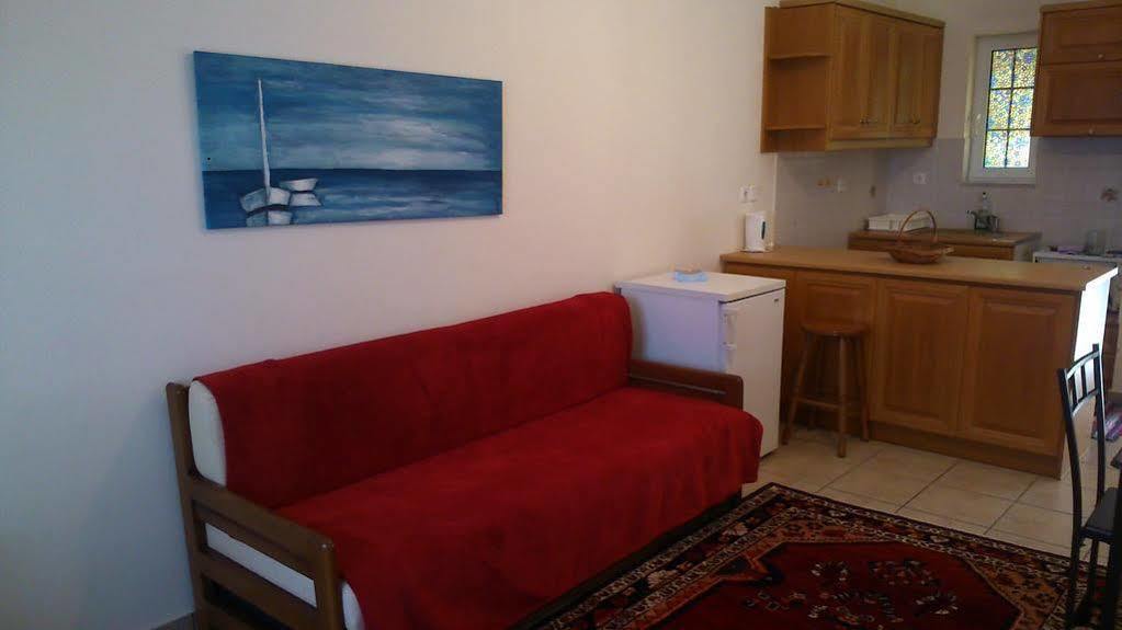 Iliopetro Otel Monemvasía Dış mekan fotoğraf